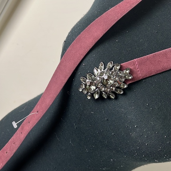 Loft Suede Leather Rhinestones Buckle Burgundy Belt Size Medium - Picture 14 of 16